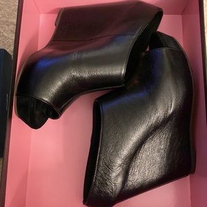 Steven by Steve Madden wauwi wedge sandals